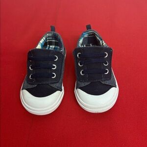 Garanimals Navy Blue Plaid Toddler Sneakers size 5